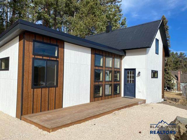 515 Pine - Photo 1