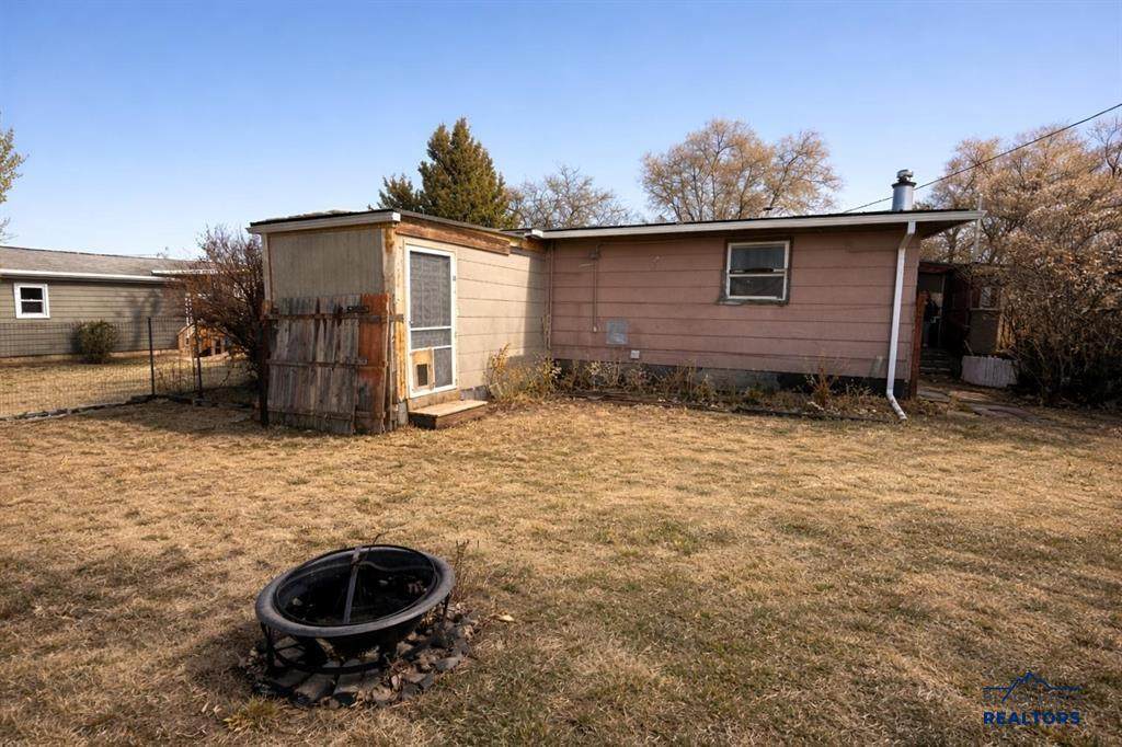 https://bt-photos.global.ssl.fastly.net/blackhills/orig_boomver_1_177987-2.jpg