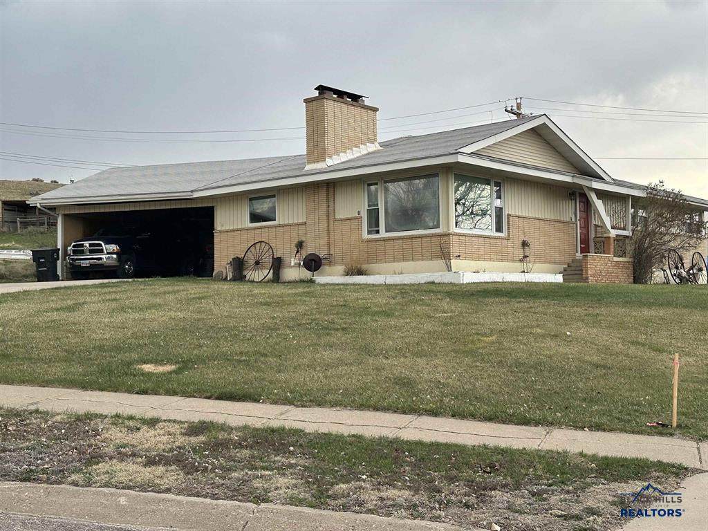 1001 E St - Photo 1
