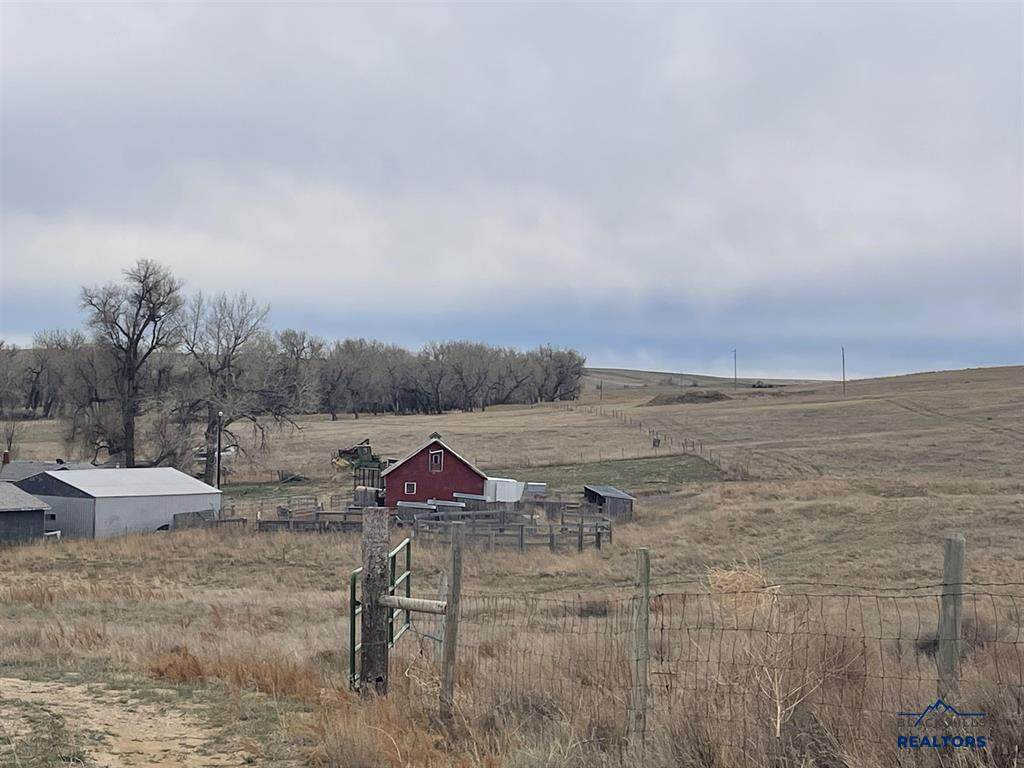 https://bt-photos.global.ssl.fastly.net/blackhills/orig_boomver_1_178642-2.jpg