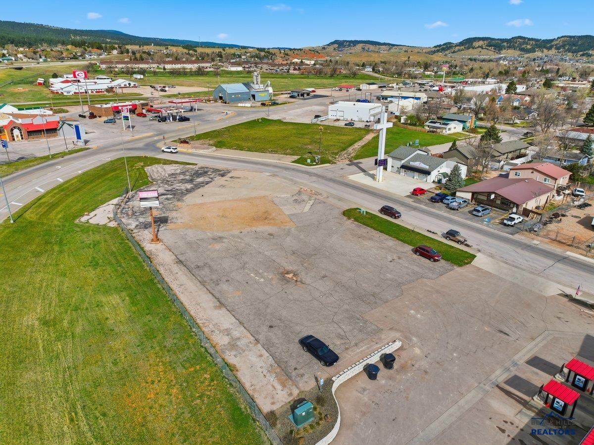 https://bt-photos.global.ssl.fastly.net/blackhills/orig_boomver_1_178740-2.jpg