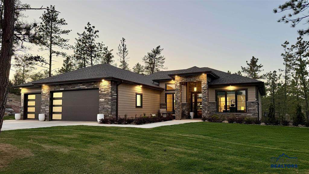 1103 Clubhouse Dr - Photo 1