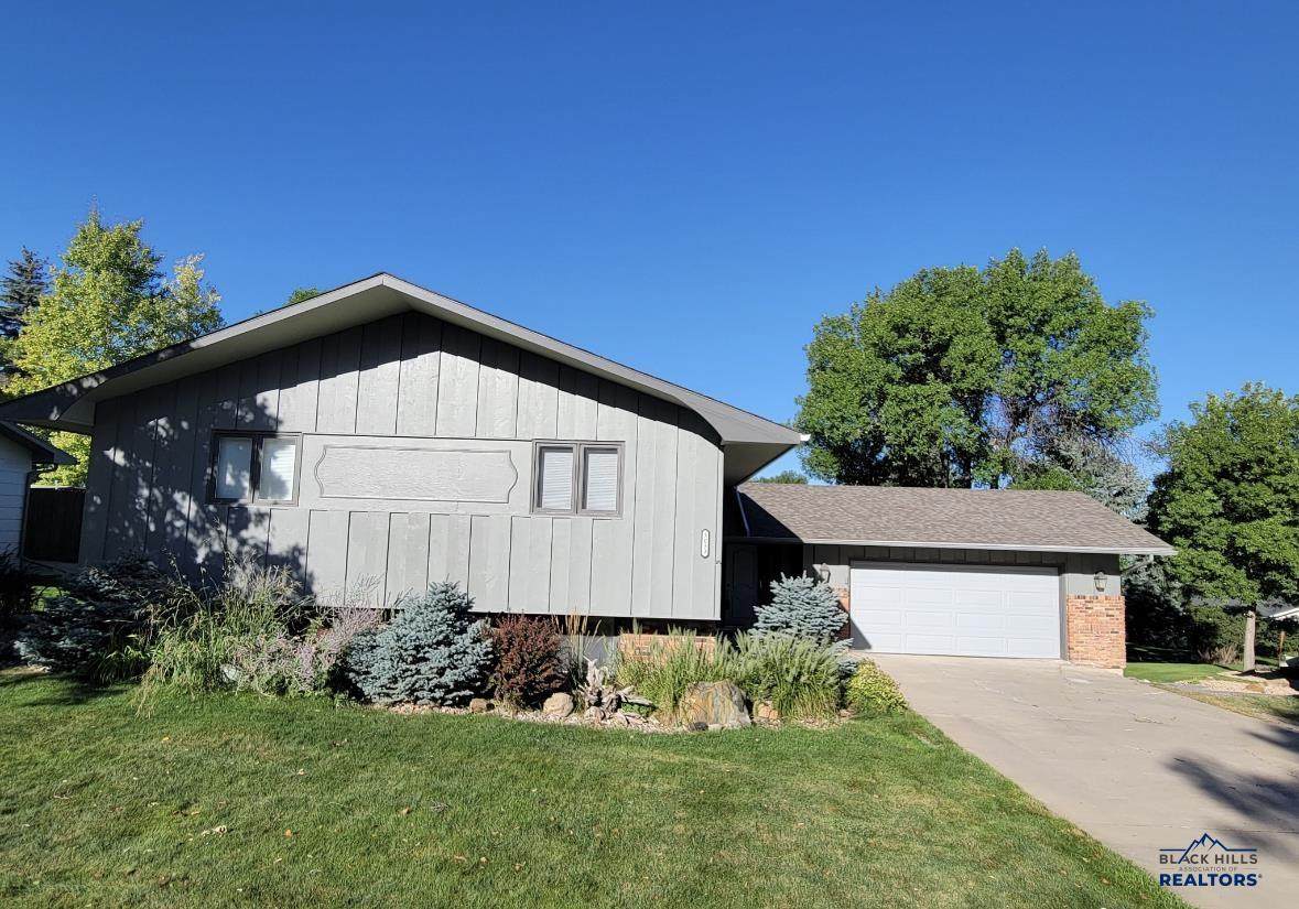 3033 Flint Dr - Photo 1
