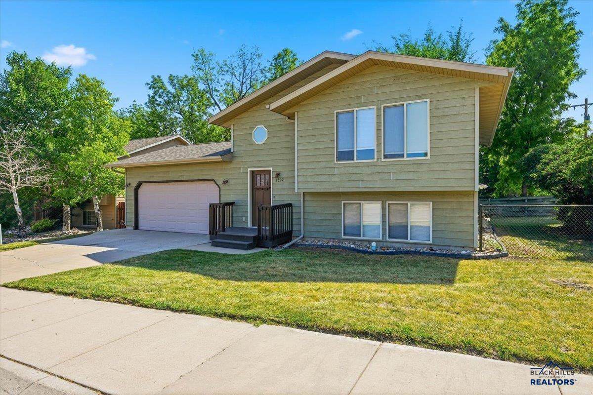 1802 Sugar Creek Pl - Photo 1