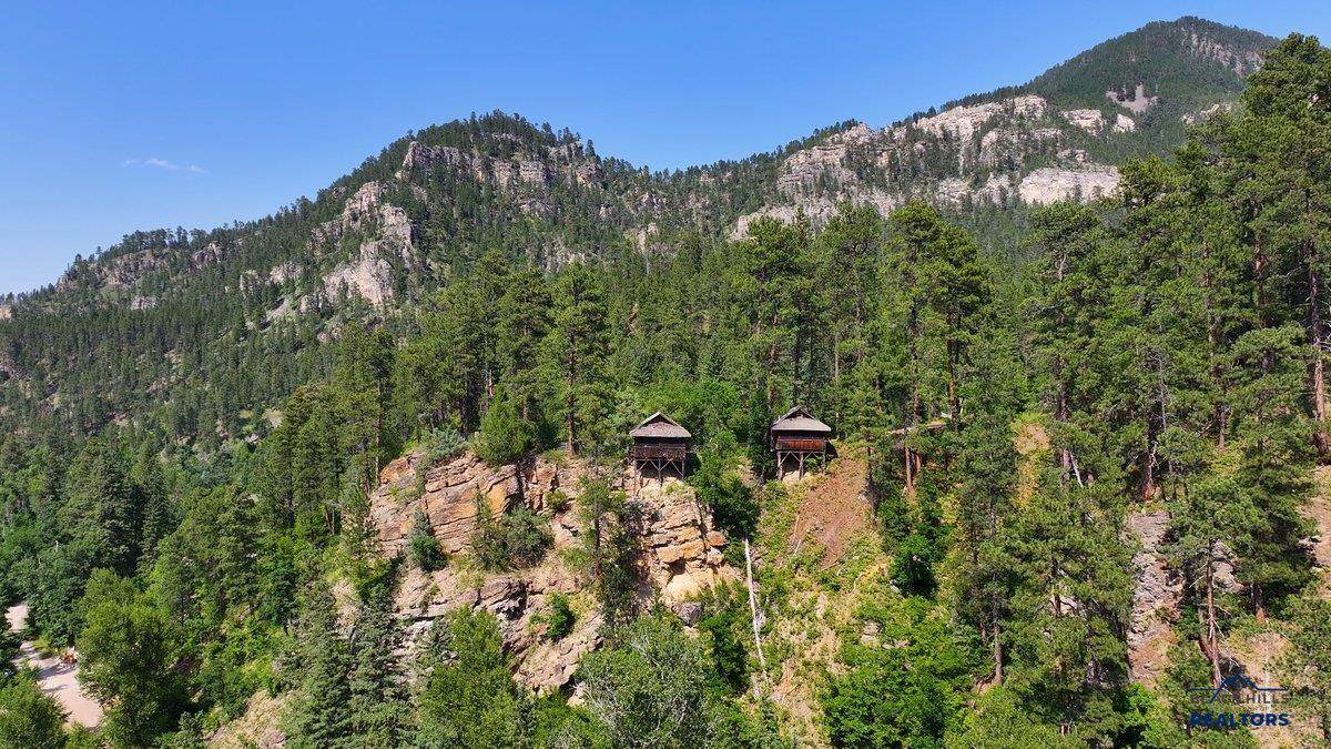 https://bt-photos.global.ssl.fastly.net/blackhills/orig_boomver_1_180903-2.jpg