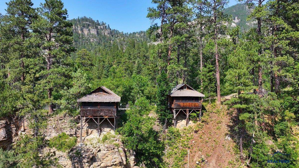 https://bt-photos.global.ssl.fastly.net/blackhills/orig_boomver_1_180903-2.jpg