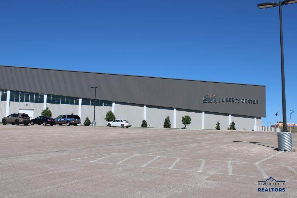 https://bt-photos.global.ssl.fastly.net/blackhills/orig_boomver_1_181113-2.jpg