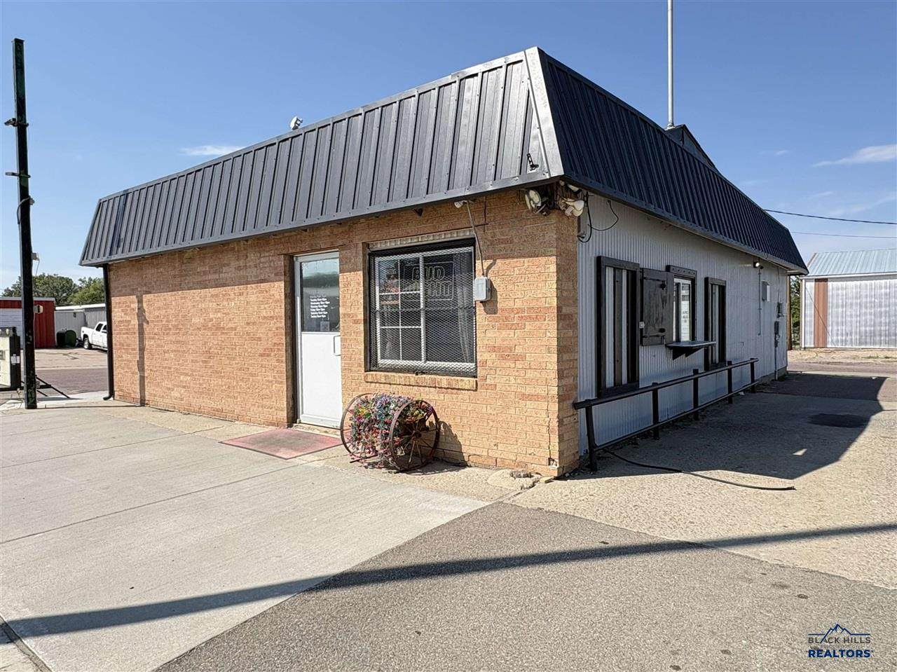 346 2nd Street - Photo 1