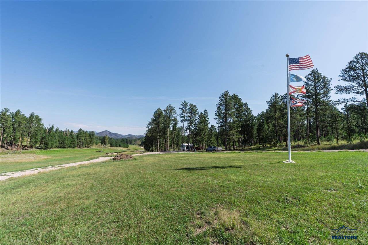 https://bt-photos.global.ssl.fastly.net/blackhills/orig_boomver_1_90160-2.jpg