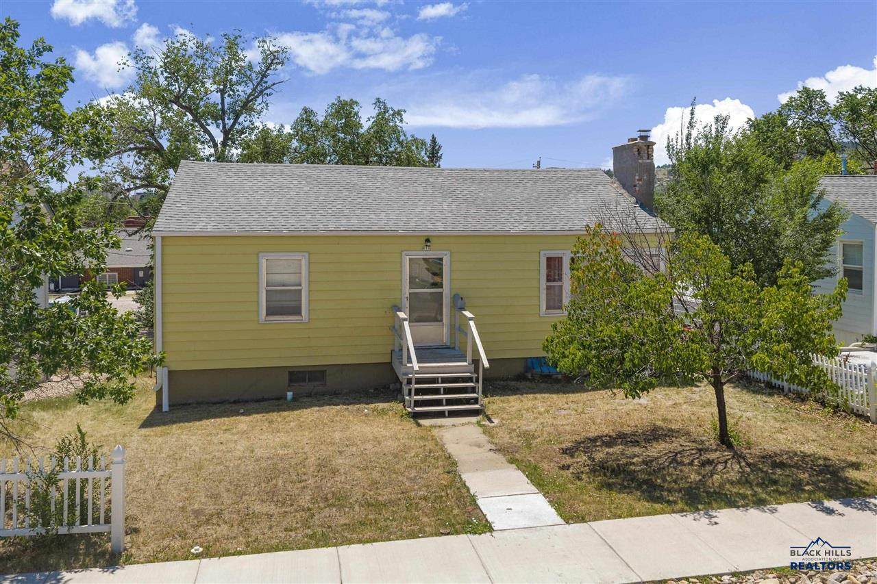611 St. Patrick Street - Photo 1