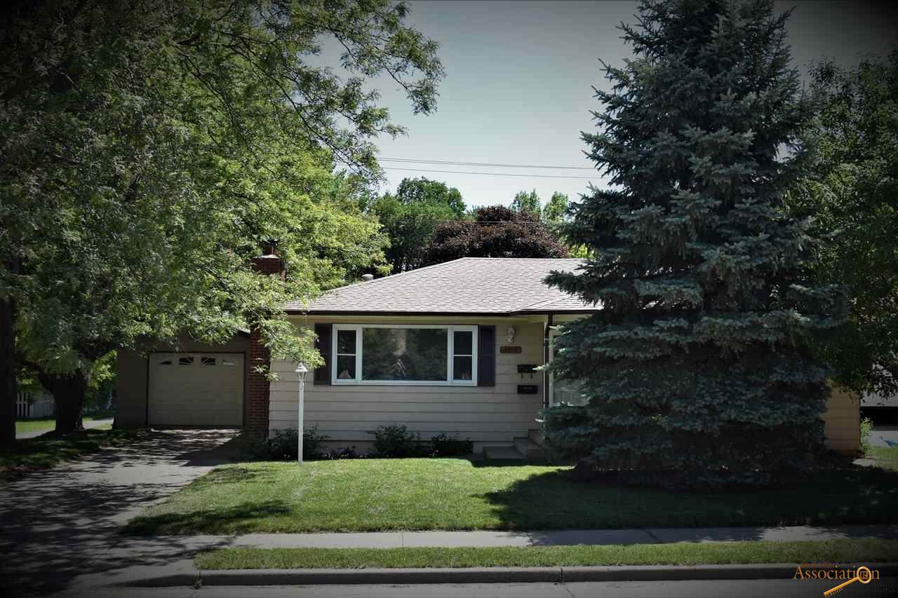 4009 Chicago - Photo 1