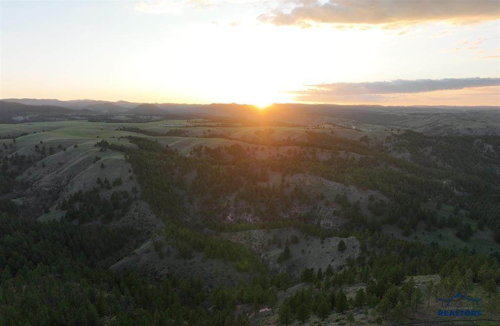 https://bt-photos.global.ssl.fastly.net/blackhills/orig_boomver_2_172358-2.jpg