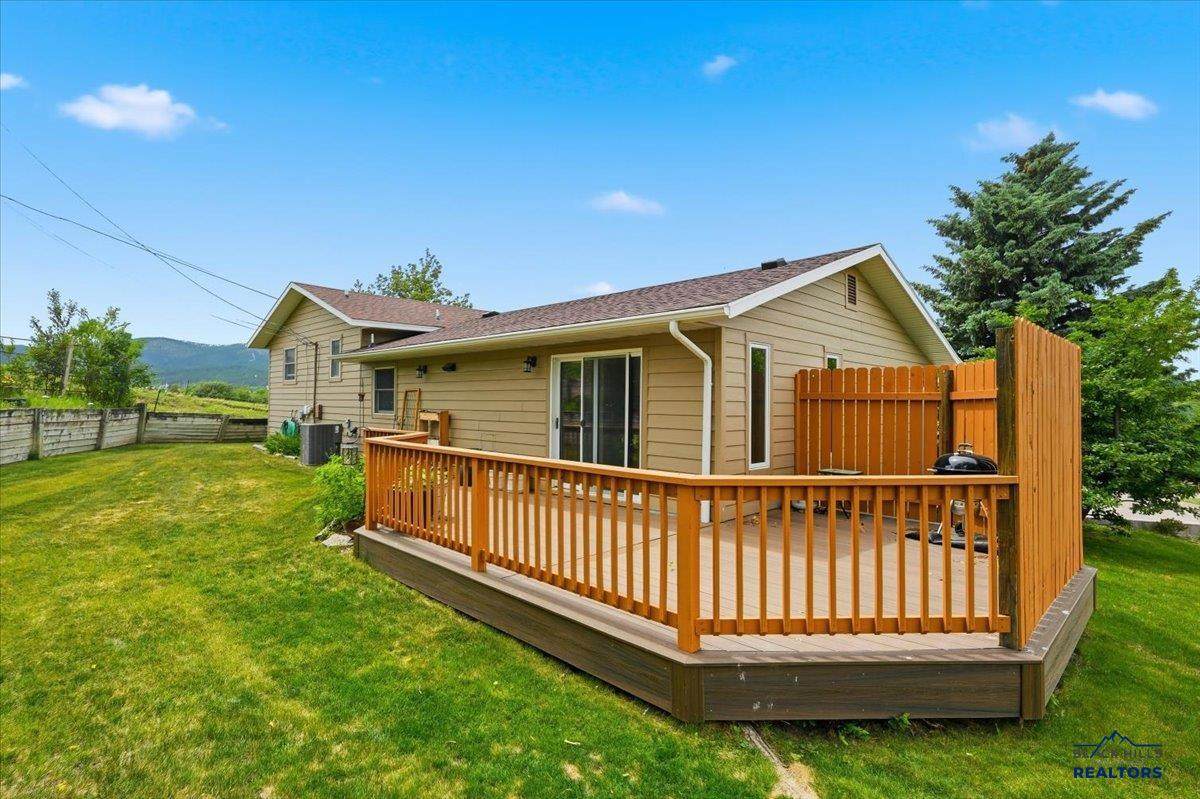 632 Weber Dr - Photo 1