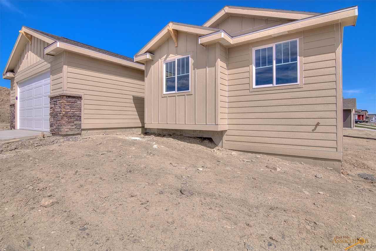 960 Summerfield Dr - Photo 1