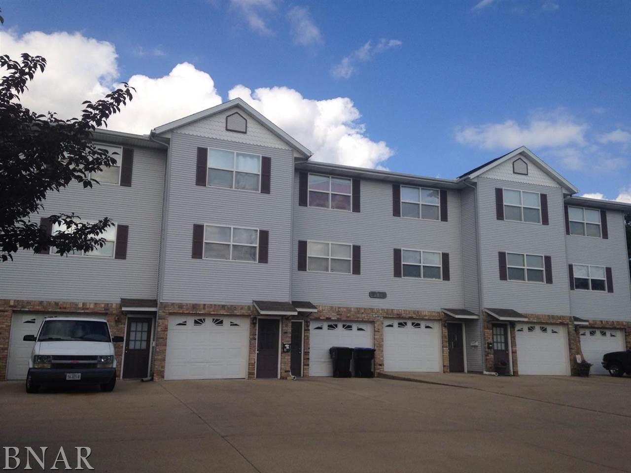 1114 Main - Photo 1