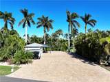 5861 Maplewood Ct - Photo 1