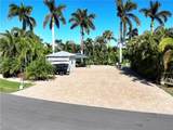 5861 Maplewood Ct - Photo 5