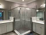 12048 Hawthorn Lake Dr - Photo 11