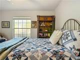 25735 Lake Amelia Way - Photo 32