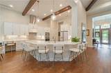 4381 Broadway Ave - Photo 10