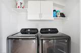 910 3rd St - Photo 32