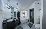 22690 Island Lakes Dr - Photo 19