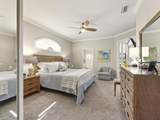 10000 Isola Way - Photo 11