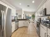 10000 Isola Way - Photo 7