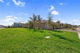 2672 Vine Ave - Photo 4