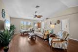 2905 13th St - Photo 2