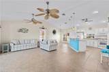 320 Madison Ct - Photo 11