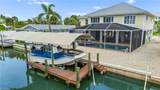 320 Madison Ct - Photo 2