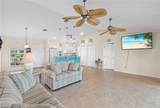 320 Madison Ct - Photo 9
