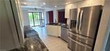 1031 Averly St - Photo 10