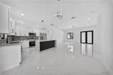 2918 48TH St - Photo 10