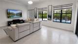 4952 Corrado Ave - Photo 15