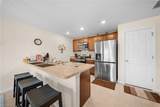 544 Woodview Dr - Photo 11