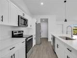 442 Windermere Dr - Photo 3