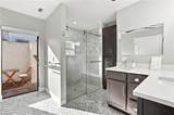 323 Washington Ct - Photo 15