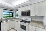5585 Trailwinds Dr - Photo 10