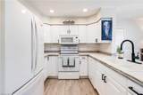 20520 Pine Tree Ln - Photo 11