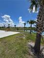 327 Sovereign St - Photo 15