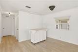 181 Manatee Loop - Photo 18