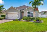 3172 Estancia Ln - Photo 2