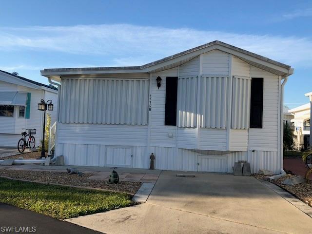 4570 Slash Pine Way - Photo 1