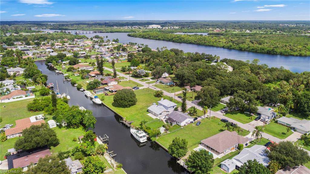 12413 River Rd - Photo 1
