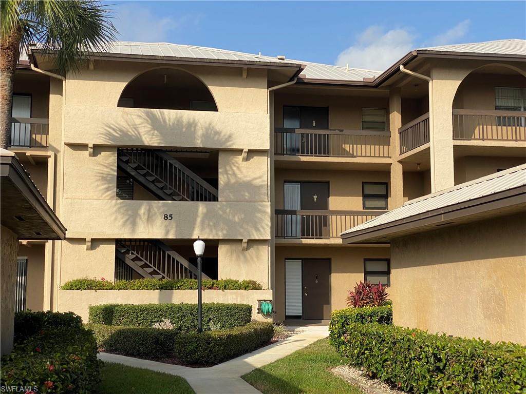 85 Saint Andrews Blvd - Photo 1