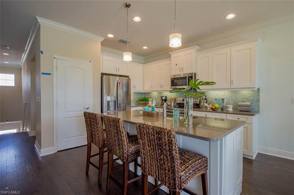 6947 Avalon Circle Dr - Photo 1