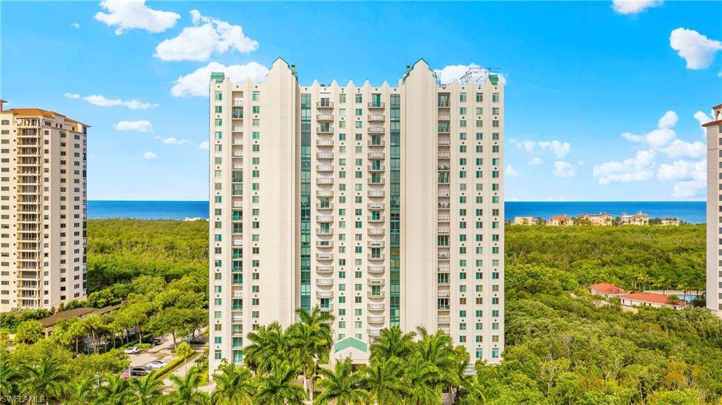 7515 Pelican Bay Blvd - Photo 1