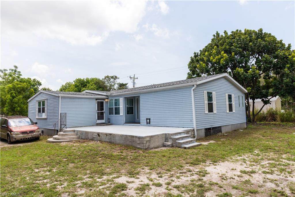 8116 Everhart Dr - Photo 1